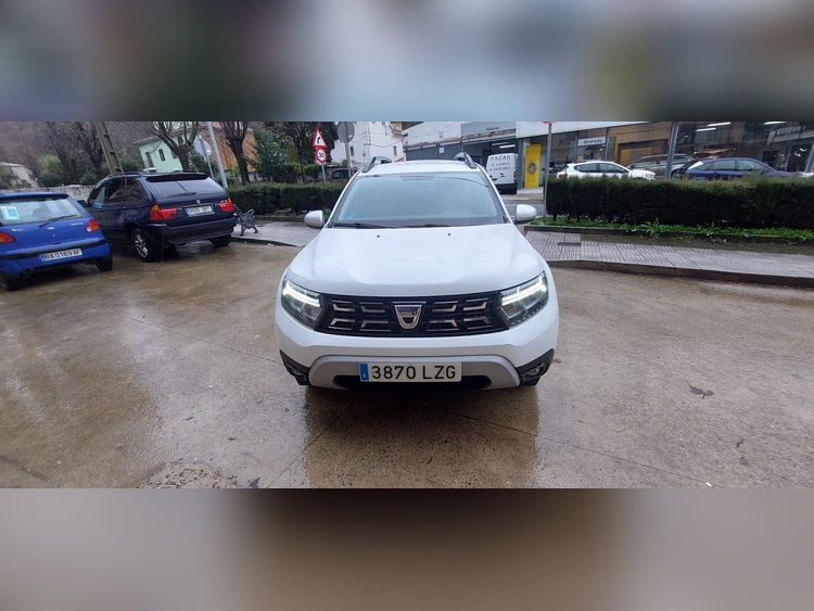Dacia Duster 1.5 dci 115cv 4x4 foto 11